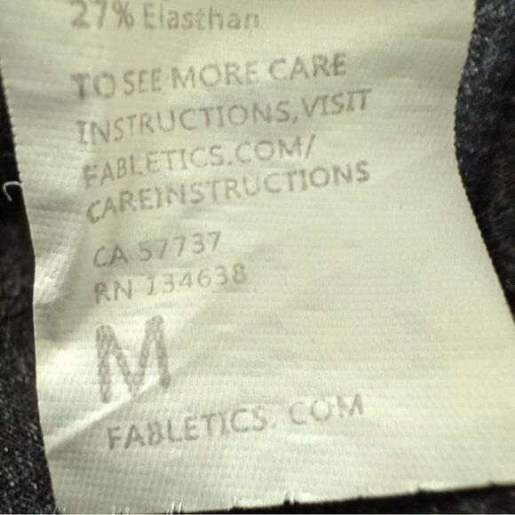 Fabletics Camouflage Leggings - Black Green and Gray Carbon Women’s Size Medium - Picture 5 of 7